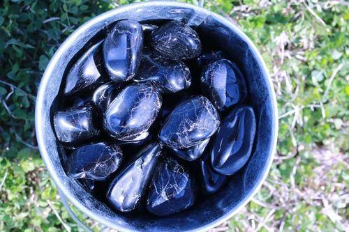 Black Tourmaline Tumbled Stone-Cosmic Cuts