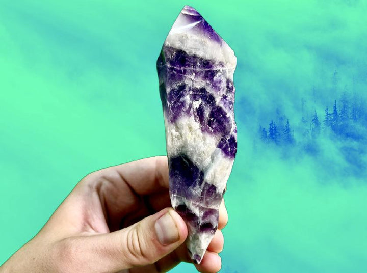 "UNICORN HORN" High Quality Chevron Amethyst Crystal Point